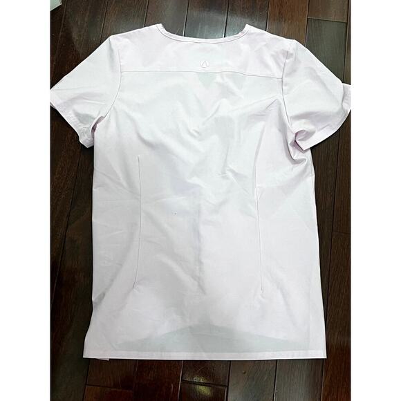 Adar Light Pink scrub top size Medium - Picture 7 of 8